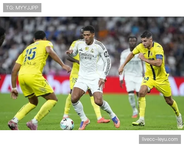 贝林厄姆赛场外的温馨日常：家庭生活首度揭秘