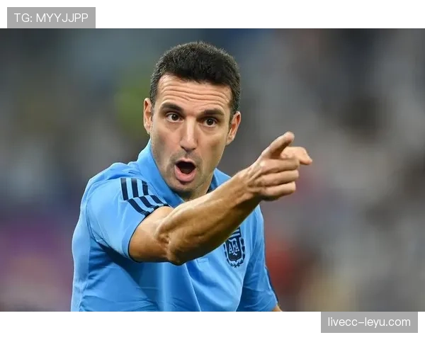 斯卡洛尼战术执行分析:球队在战术理解与任务分配上面临挑战 斯卡洛尼战术执行分析:球队在战术理解与任务分配上面临挑战