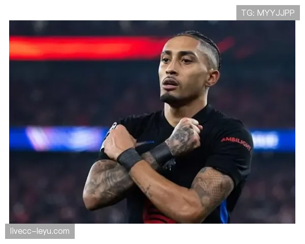 拉菲尼亚：美洲杯与世界杯周期中的稳定入选球员