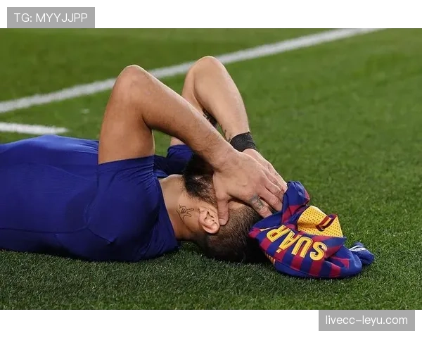 巴萨内部矛盾激化：战术溃败暴露体系深层危机，豪门为何难回巅峰？