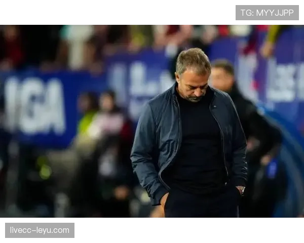 巴萨进攻流畅度存疑，纵深缺失与变化不足致战术趋于扁平